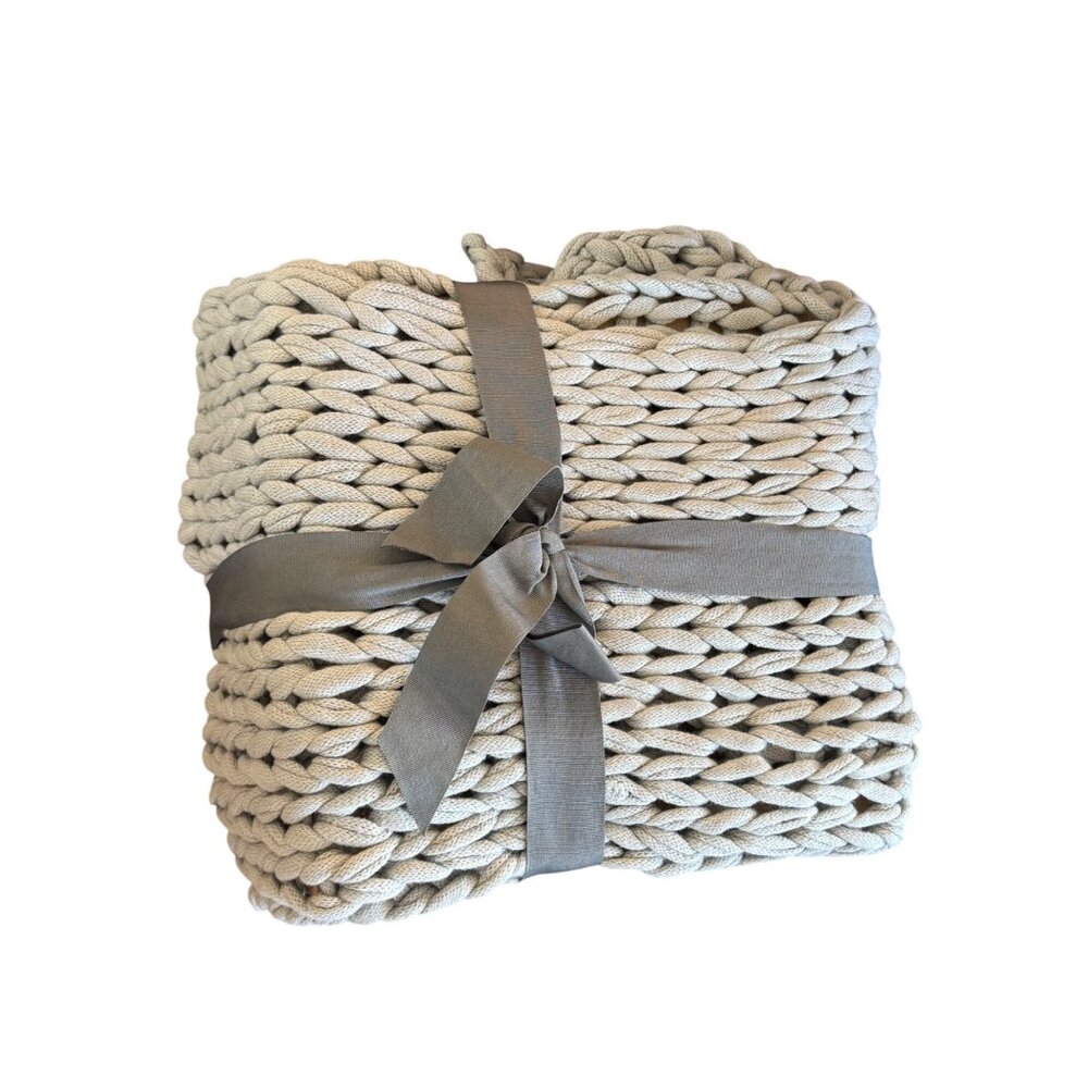 Madison Park Chunky Knit Throw Blanket 50"x60" Grey 100% Acrylic Soft Cozy Home - Picture 8 of 8